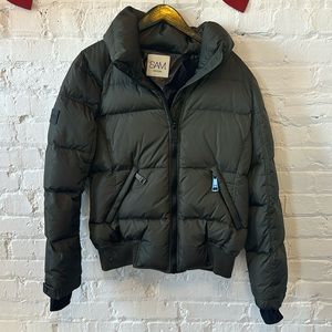 SAM. Down coat Size Large